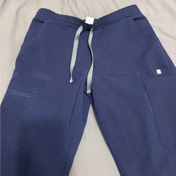 small petite yola skinny scrub pants - Picture 14 of 15